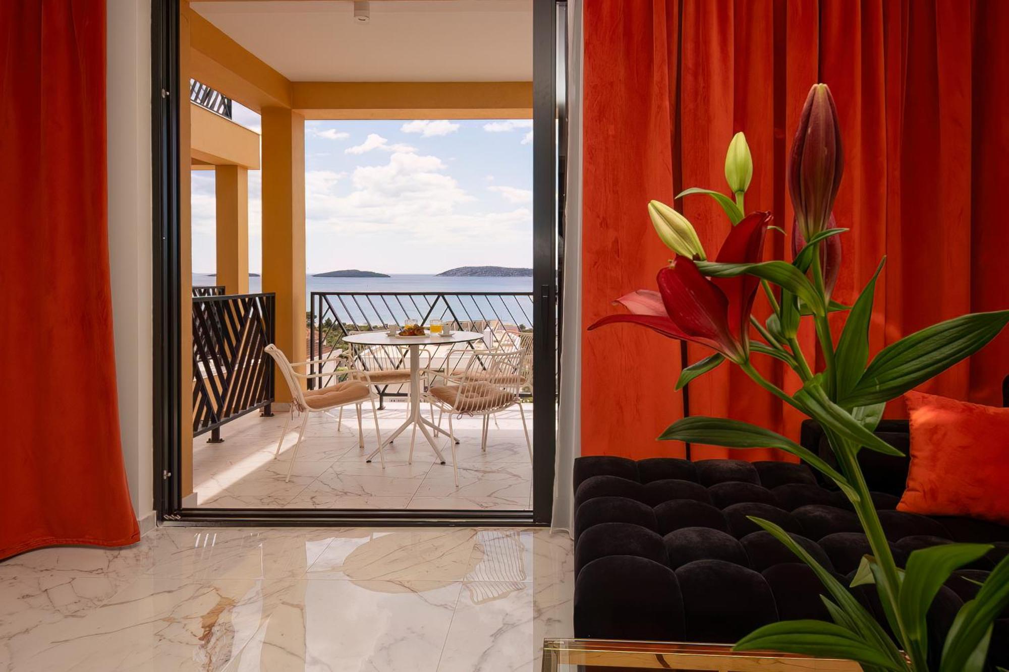Mediterana Art Deco Resort (Adults Only) Шибеник Экстерьер фото