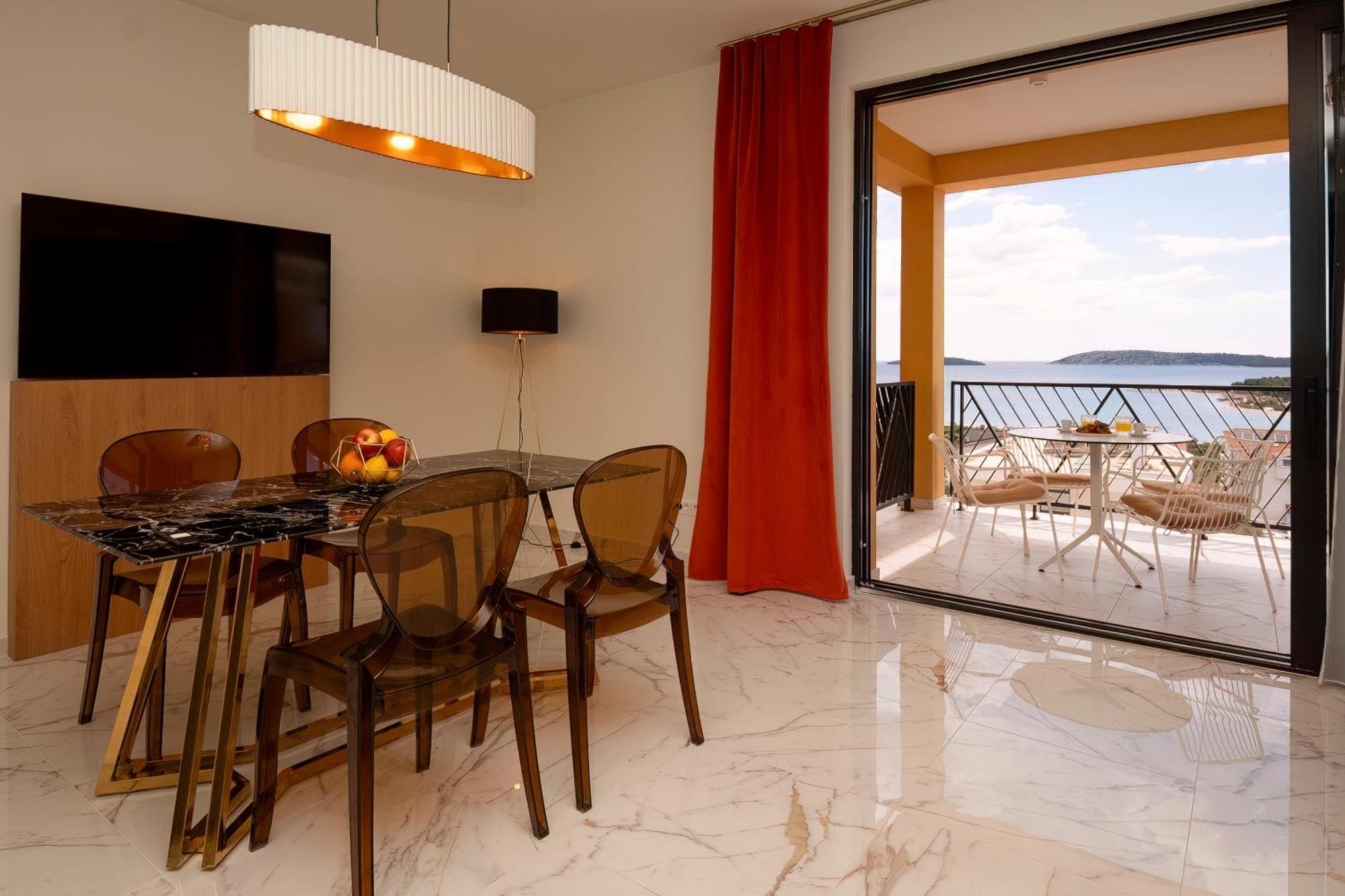 Mediterana Art Deco Resort (Adults Only) Шибеник Экстерьер фото