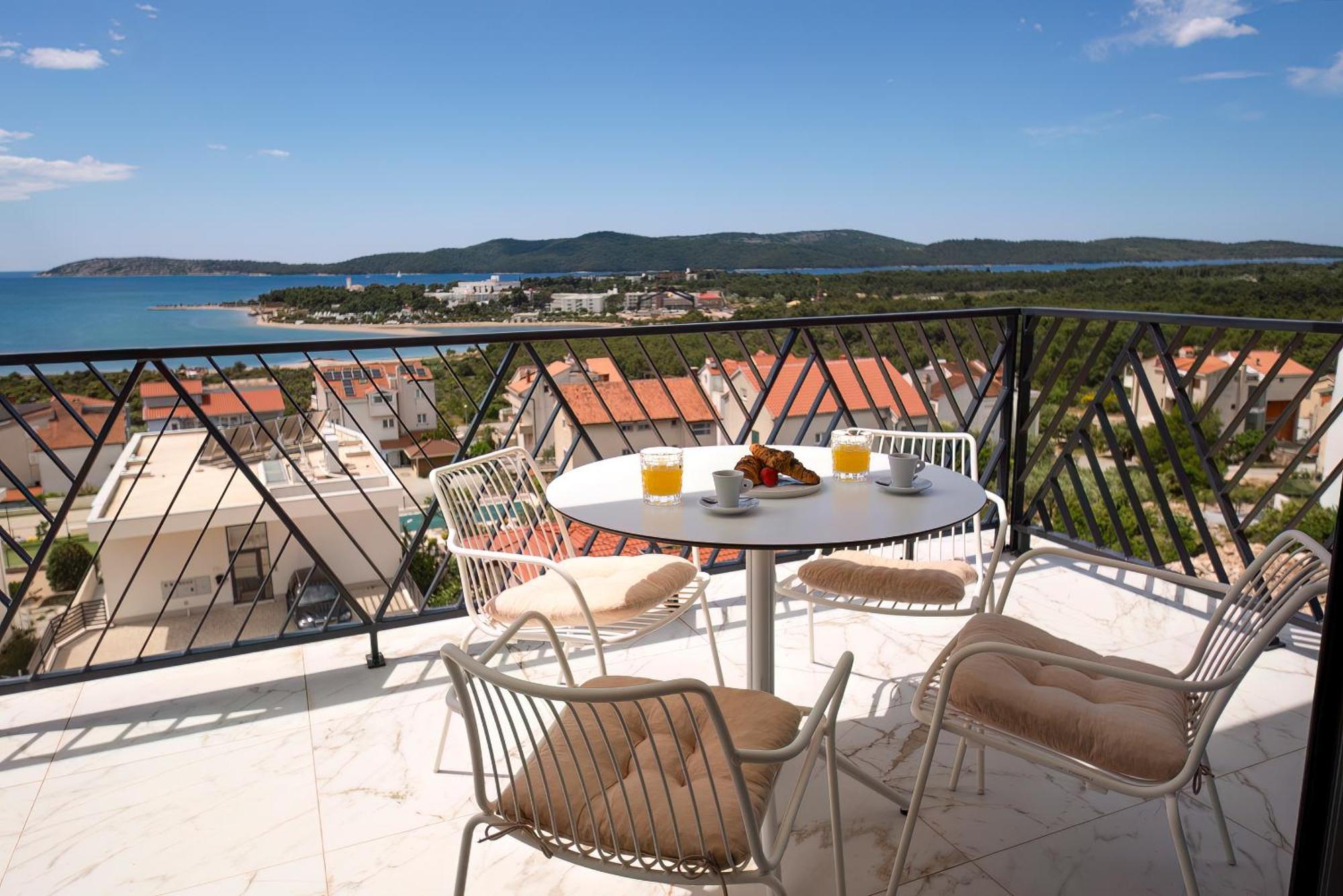 Mediterana Art Deco Resort (Adults Only) Шибеник Экстерьер фото
